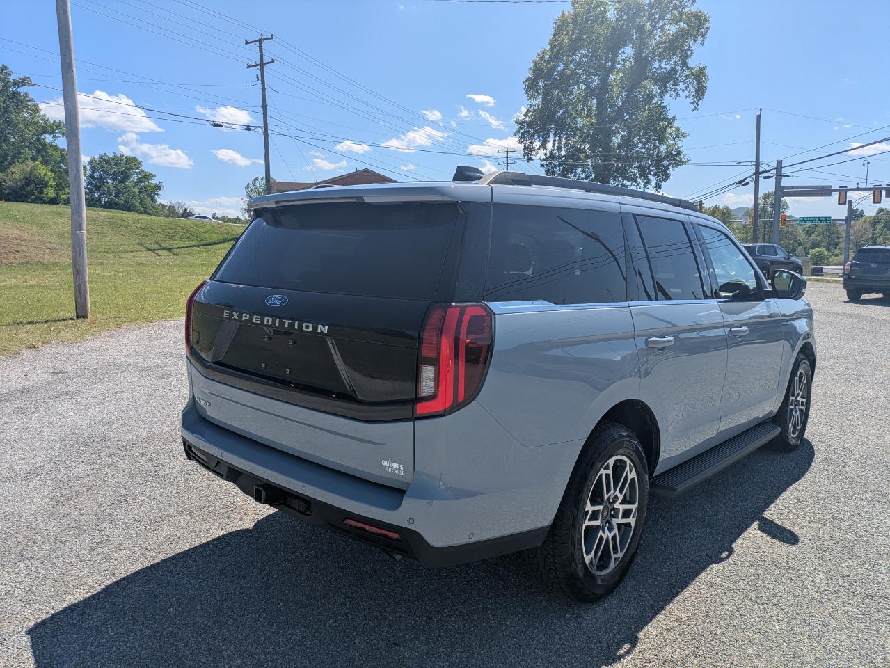 Ford Expedition Active 4WD 2025