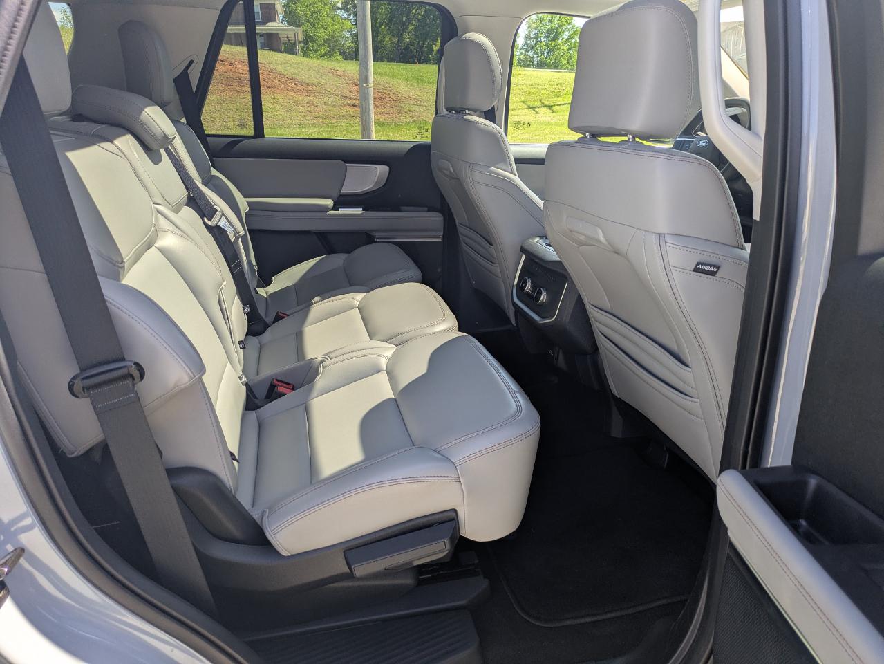 Ford Expedition Active 4WD 2025