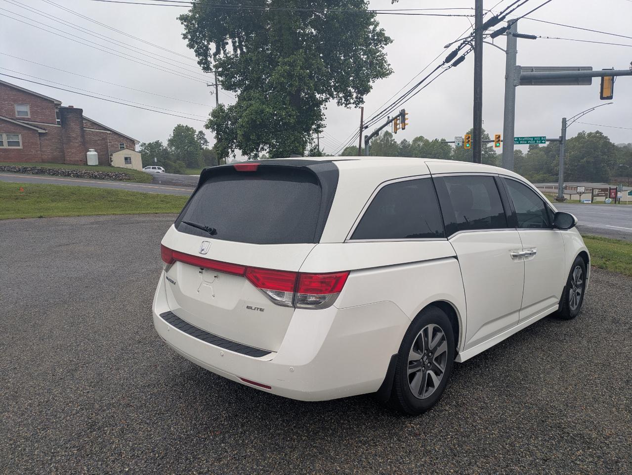 Honda Odyssey Touring 2015