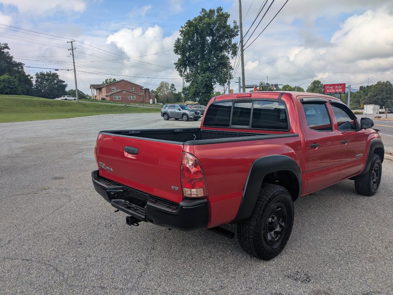 Toyota Tacoma Double Cab V6 5AT 4WD 2015