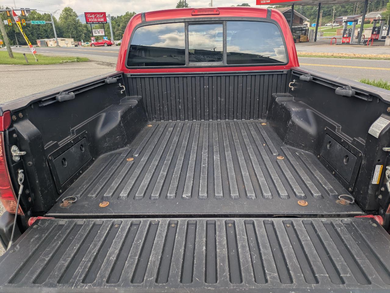Toyota Tacoma Double Cab V6 5AT 4WD 2015