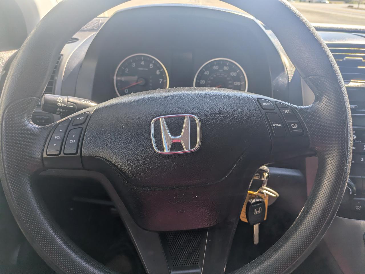 Honda CR-V SE 4WD 5-Speed AT 2011