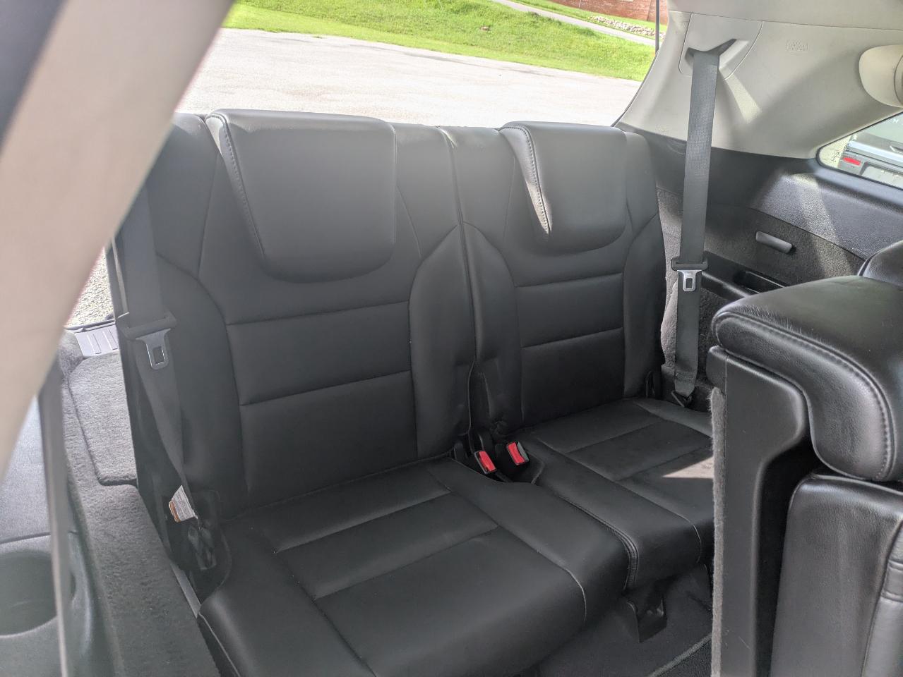 Acura MDX 6-Spd AT w/Tech Package 2011