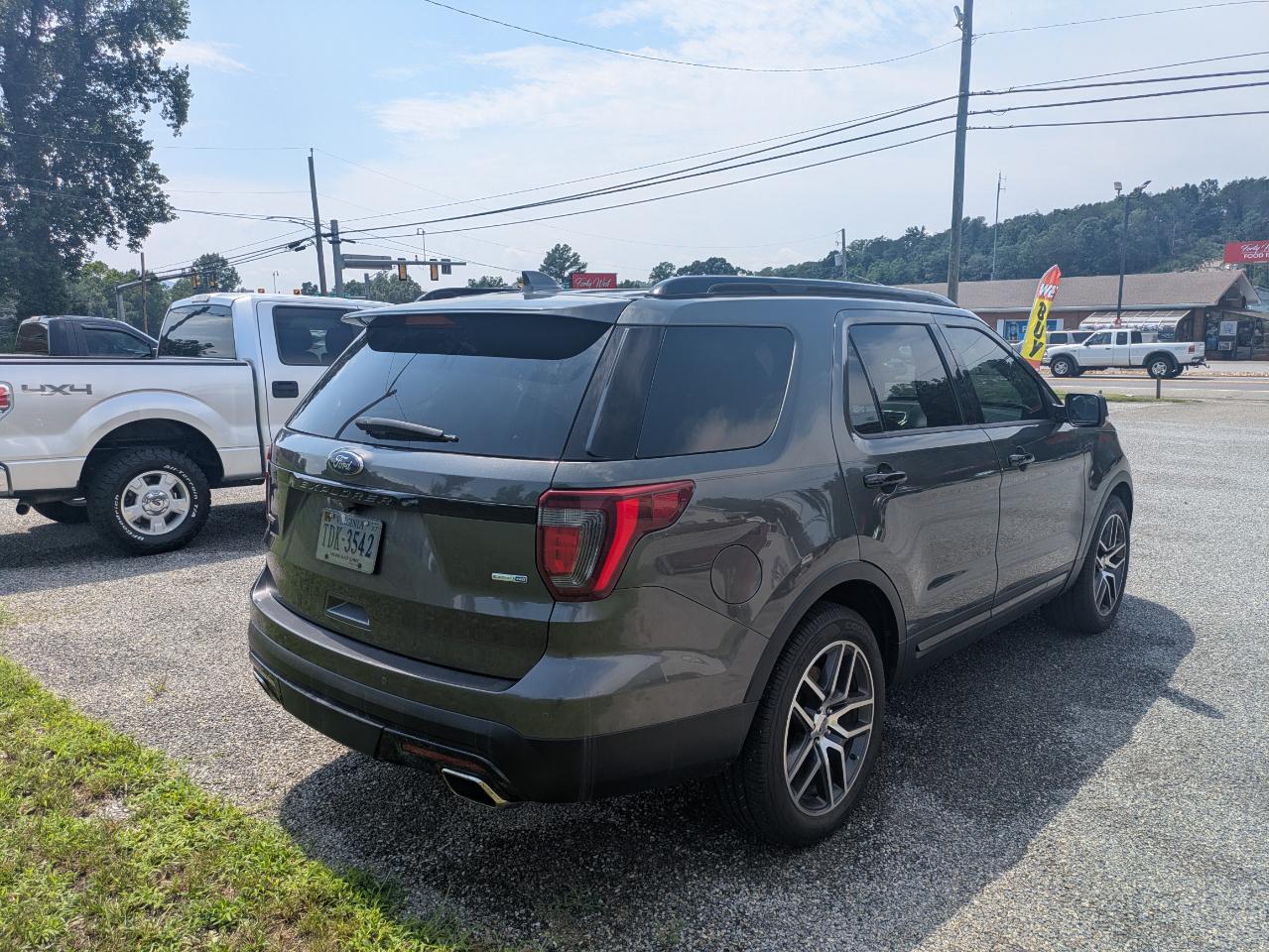 Ford Explorer Sport 4WD 2016
