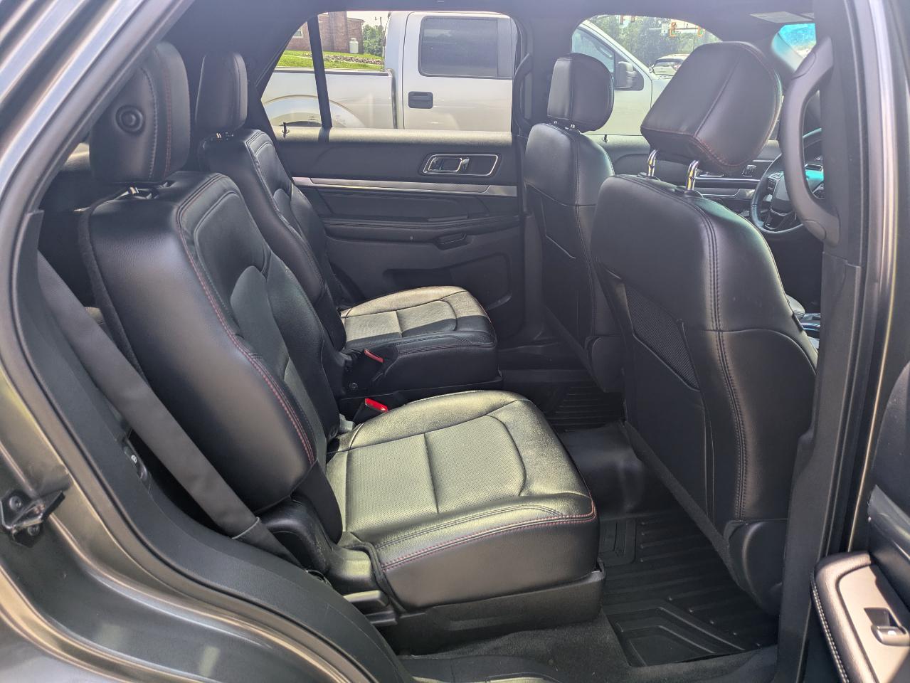 Ford Explorer Sport 4WD 2016