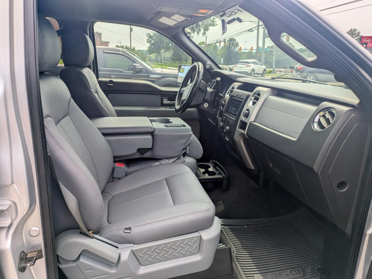 Ford F-150 XLT SuperCrew 6.5-ft. Bed 4WD 2013