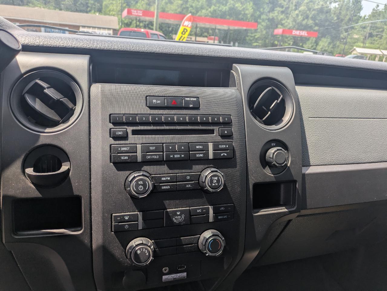 Ford F-150 STX 2WD 2013