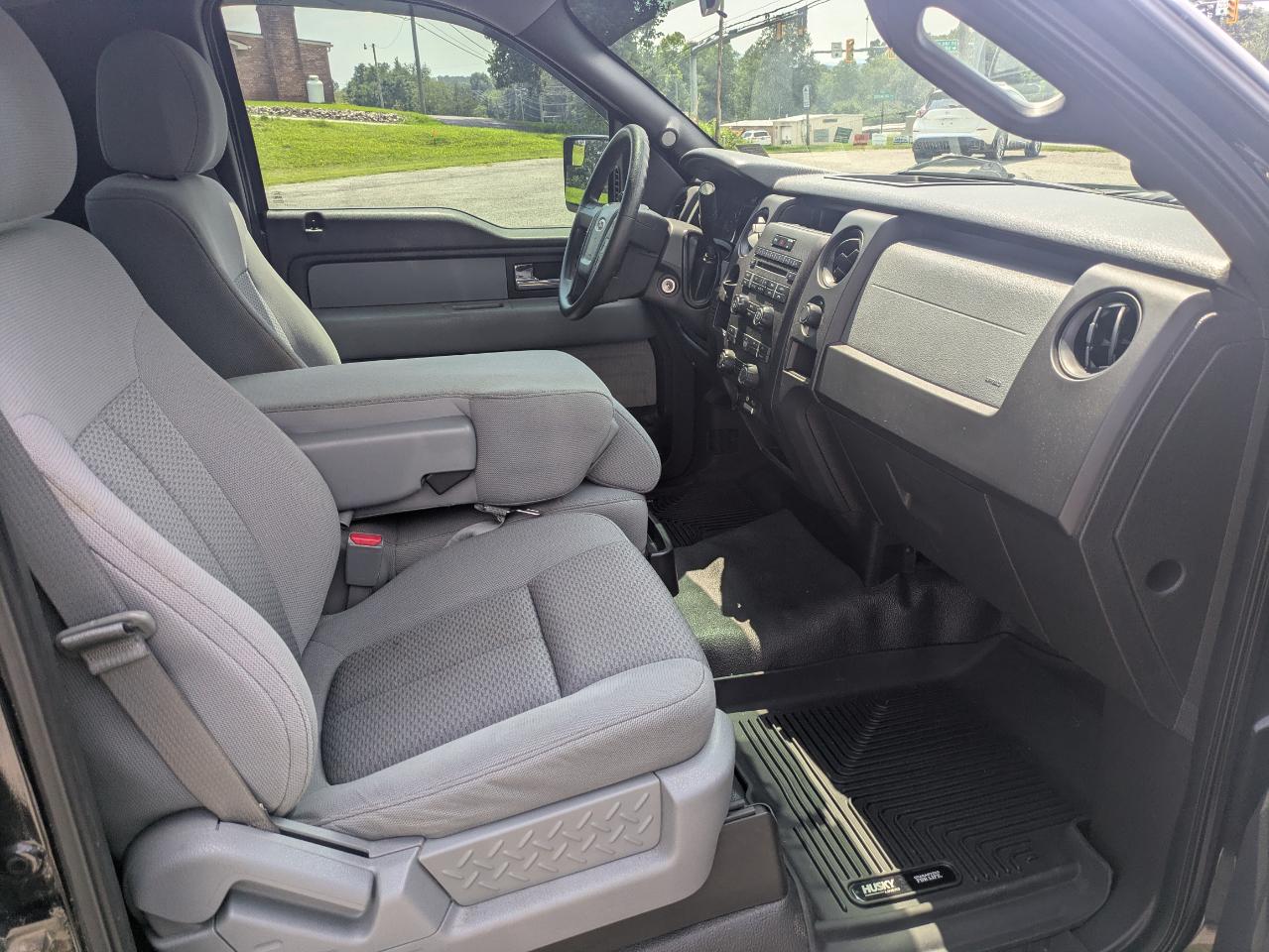 Ford F-150 STX 2WD 2013