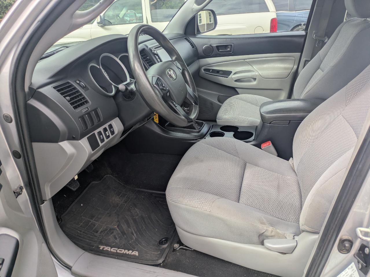 Toyota Tacoma Access Cab I4 5MT 4WD 2015