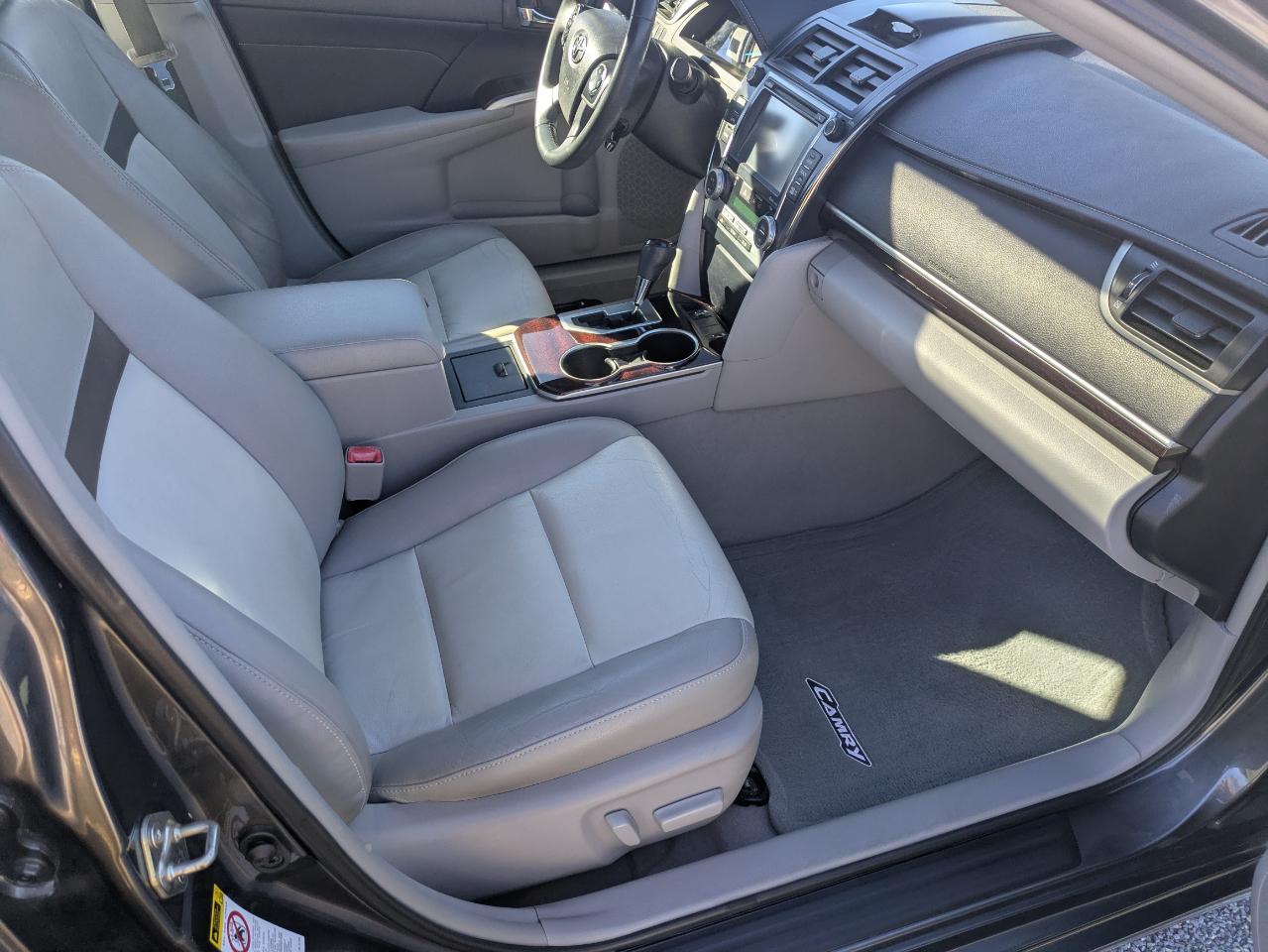 Toyota Camry XLE 2014