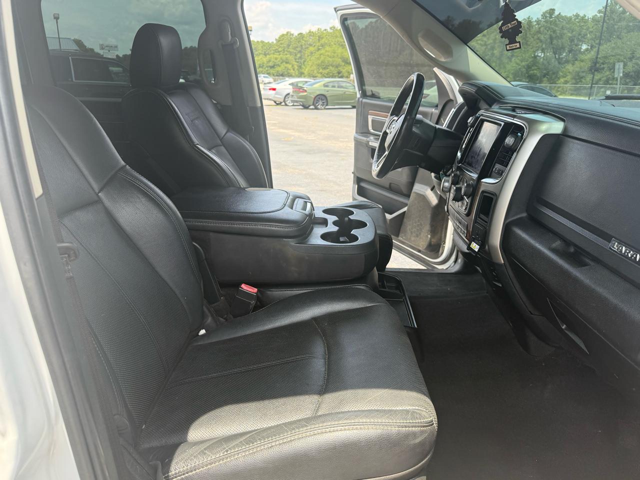 RAM 1500 Laramie Crew Cab SWB 4WD 2018