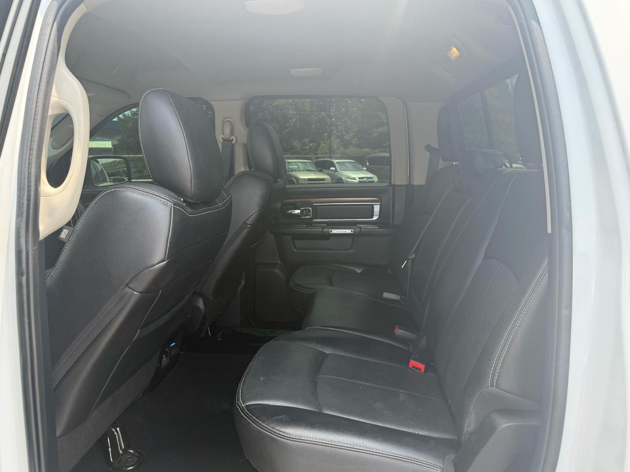 RAM 1500 Laramie Crew Cab SWB 4WD 2018