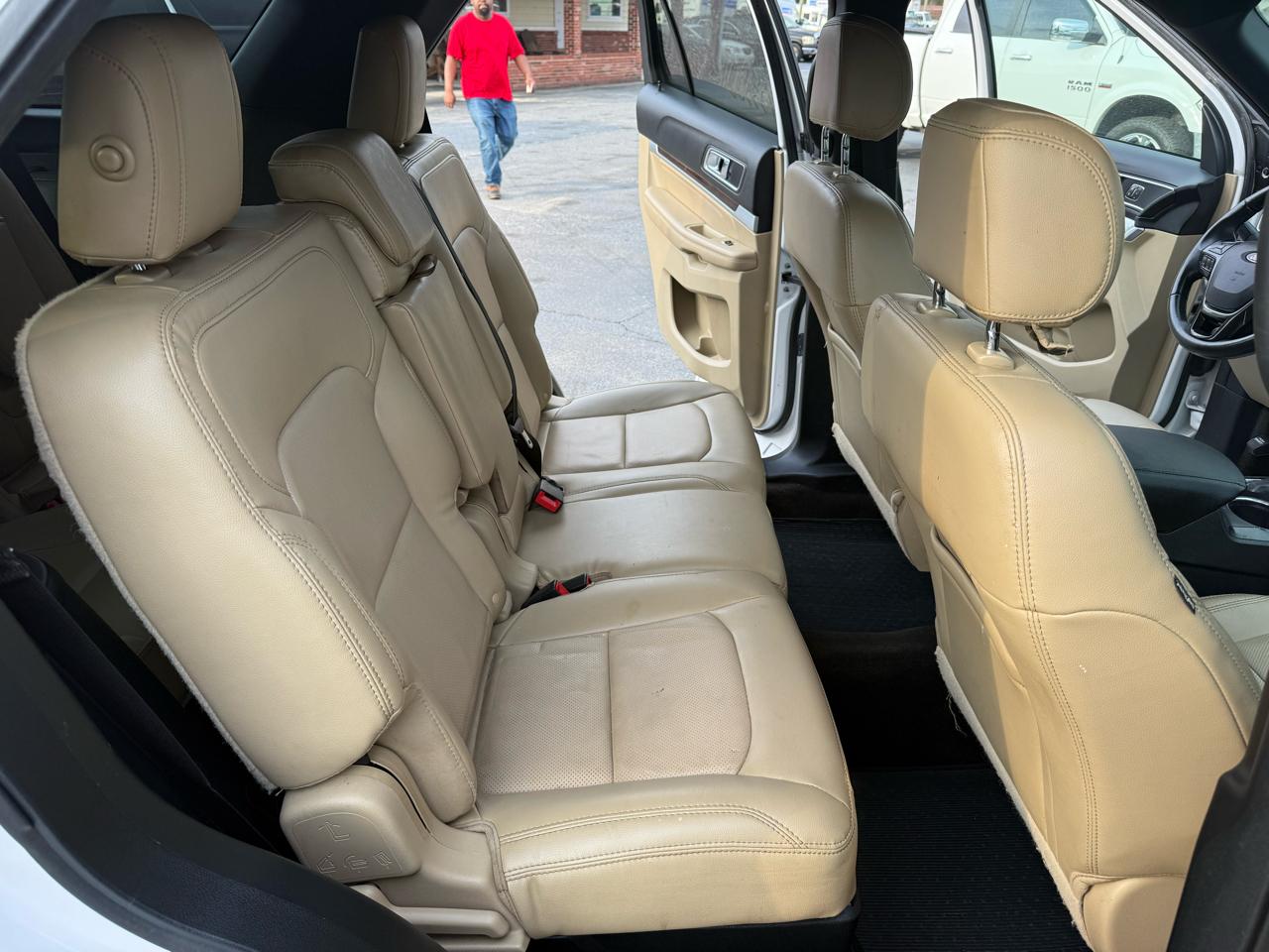 Ford Explorer Limited FWD 2017