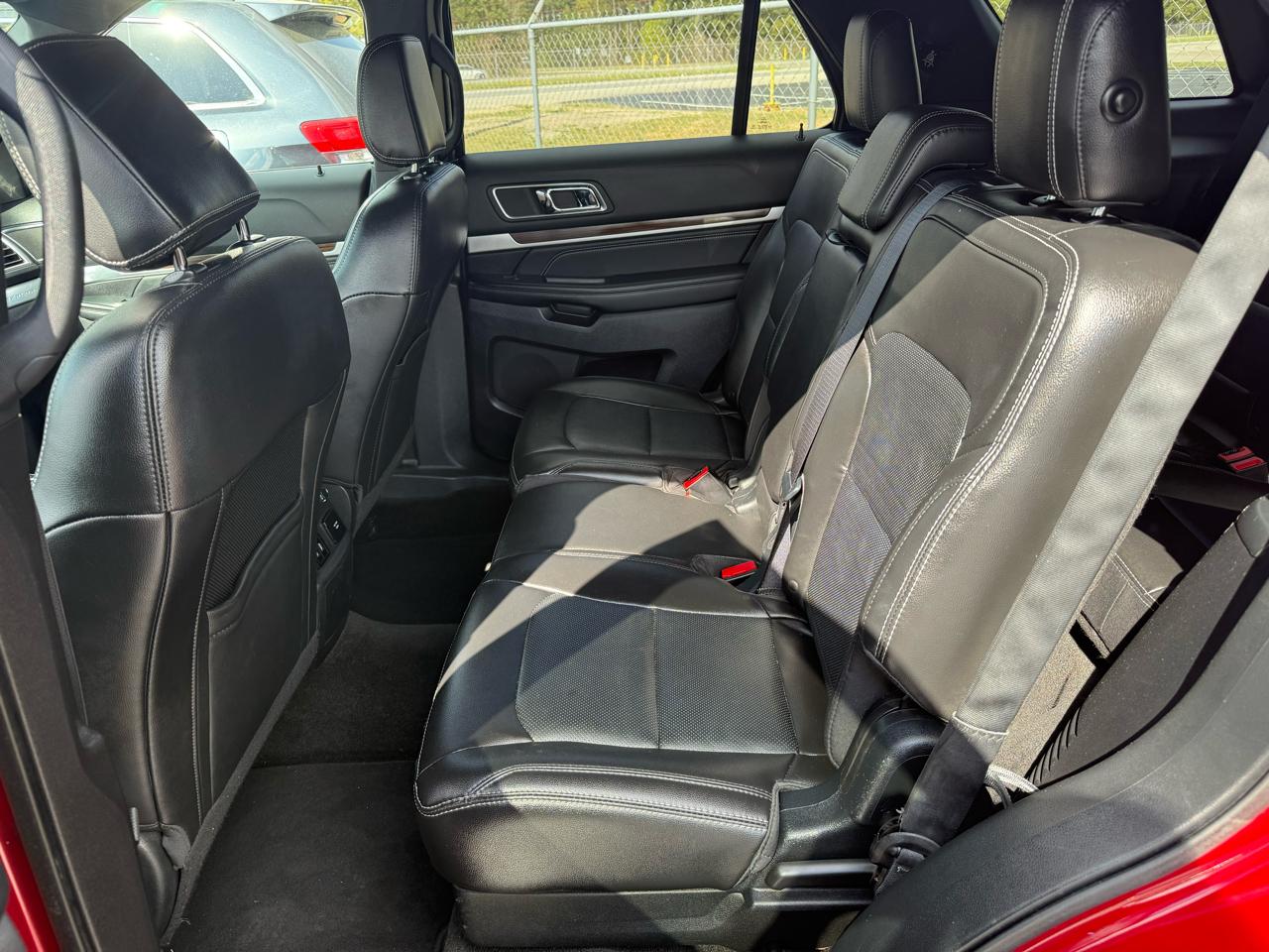 Ford Explorer Limited 4WD 2018