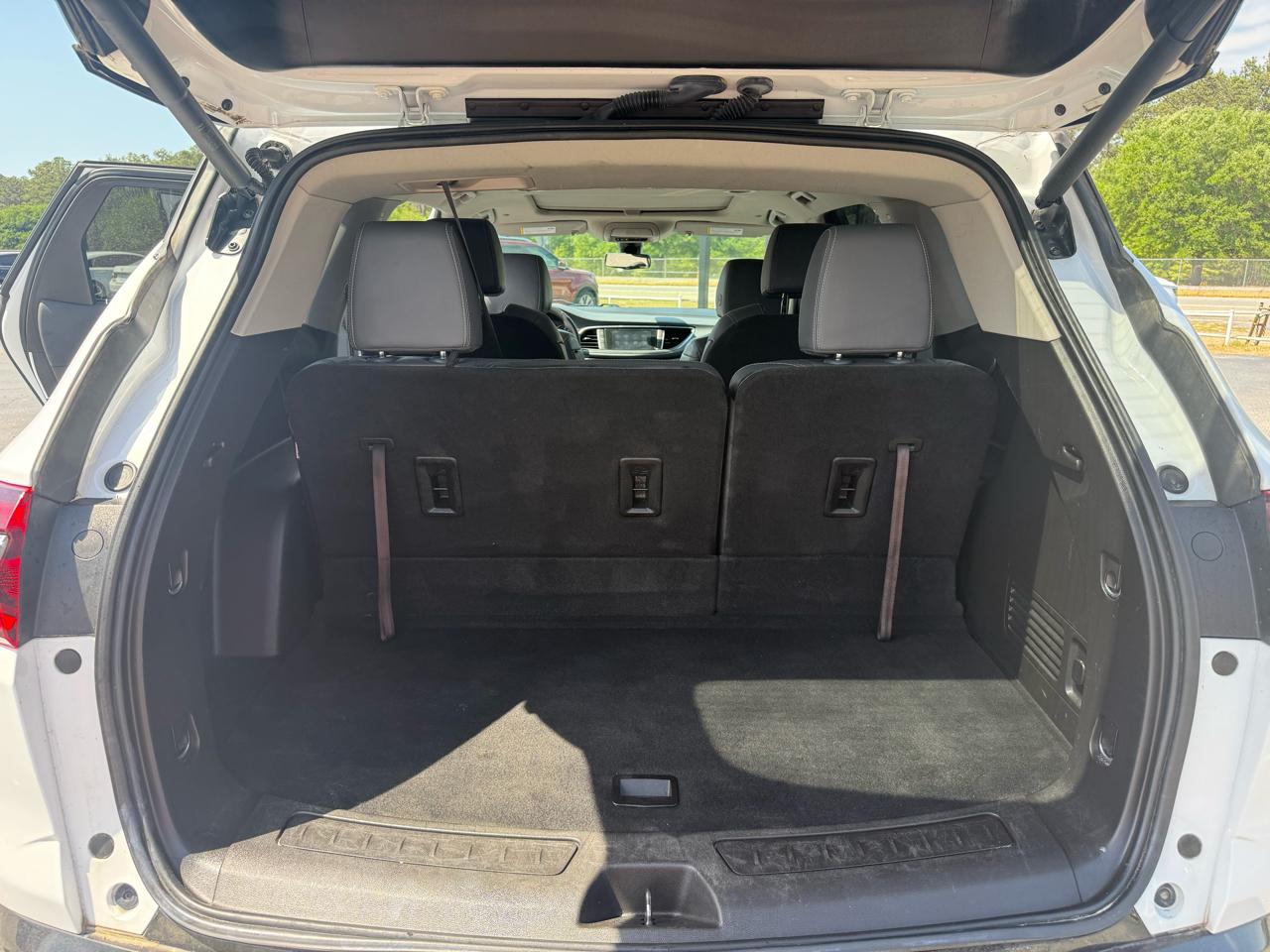 Buick Enclave Essence AWD 2019