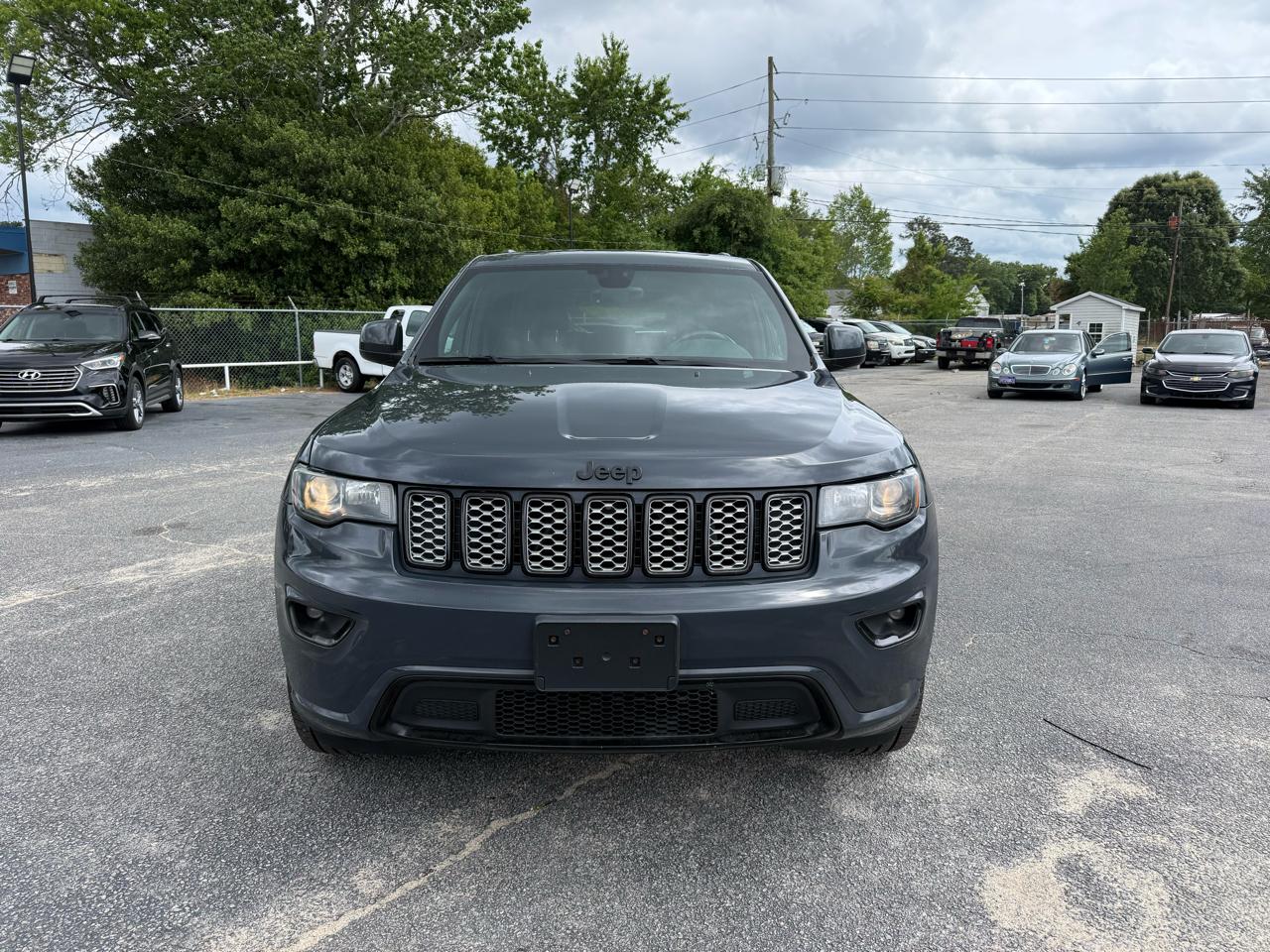 Jeep Grand Cherokee Laredo 4WD 2017