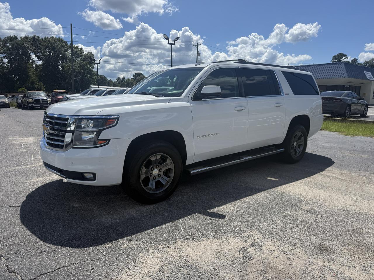 Chevrolet Suburban LT 4WD 2016