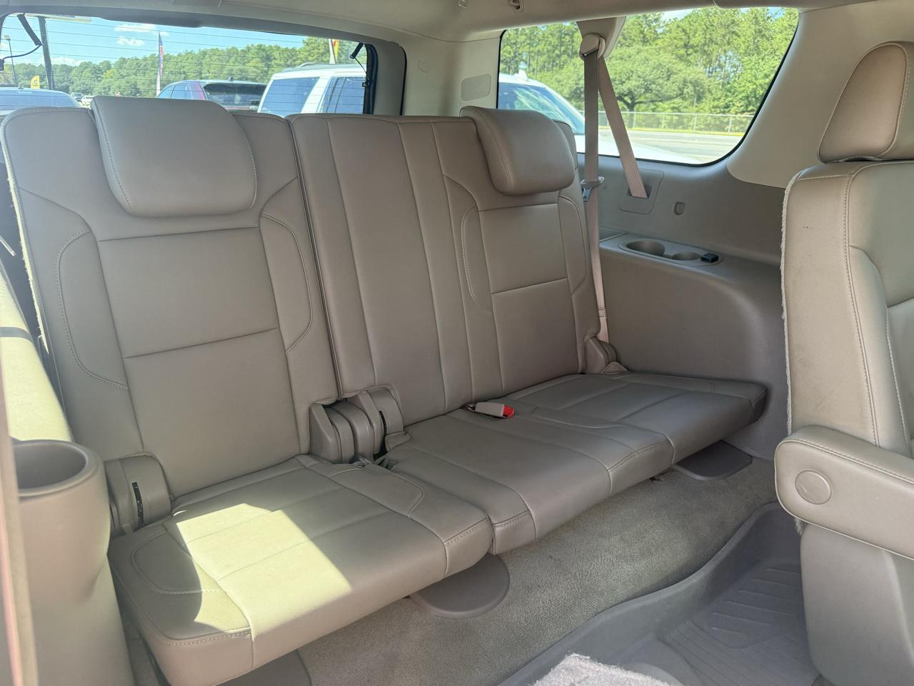 Chevrolet Suburban LT 2WD 2016
