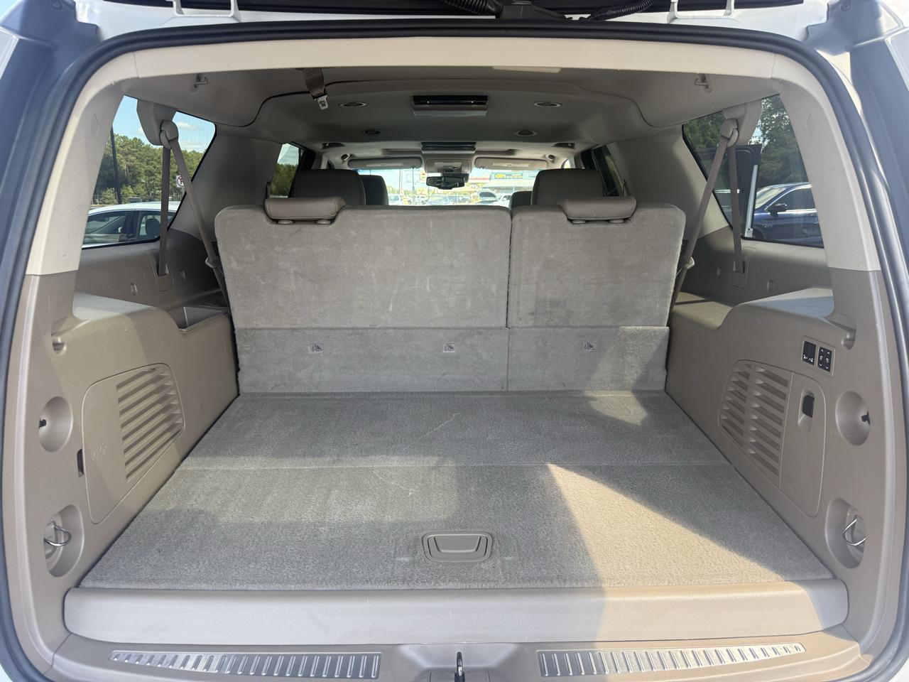 Chevrolet Suburban LT 2WD 2016