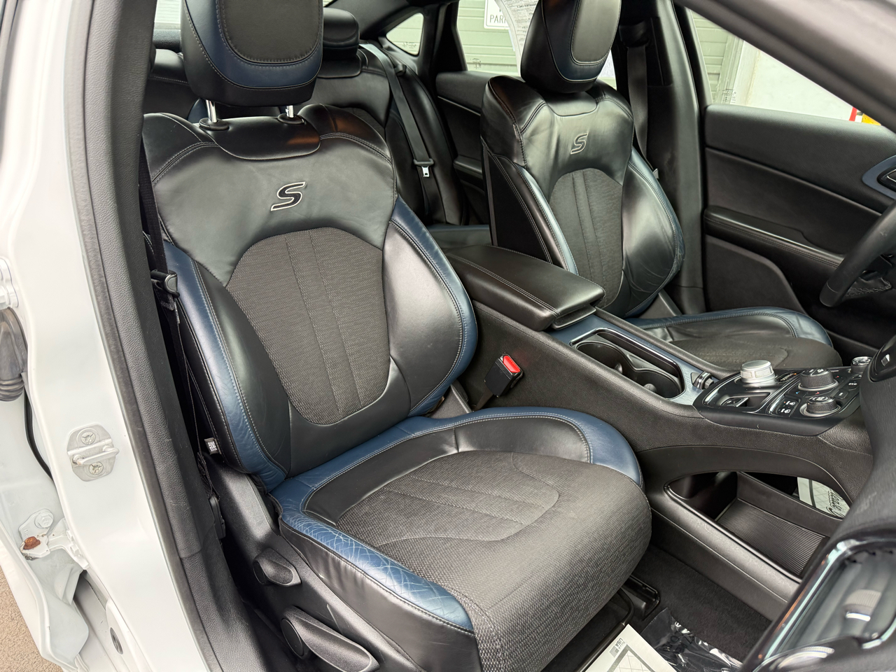 Chrysler 200 S AWD 2015