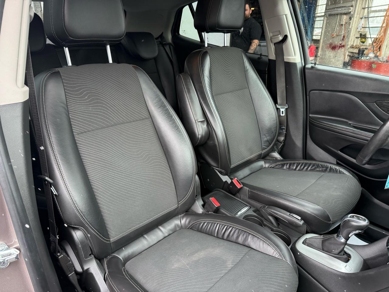 Buick Encore Base FWD 2014