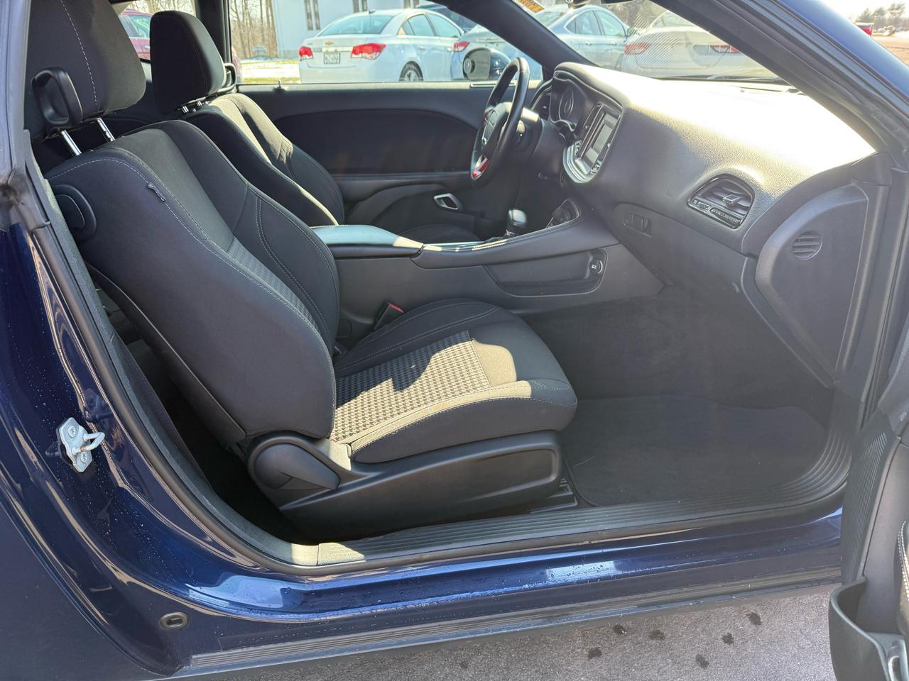 Dodge Challenger SXT 2016