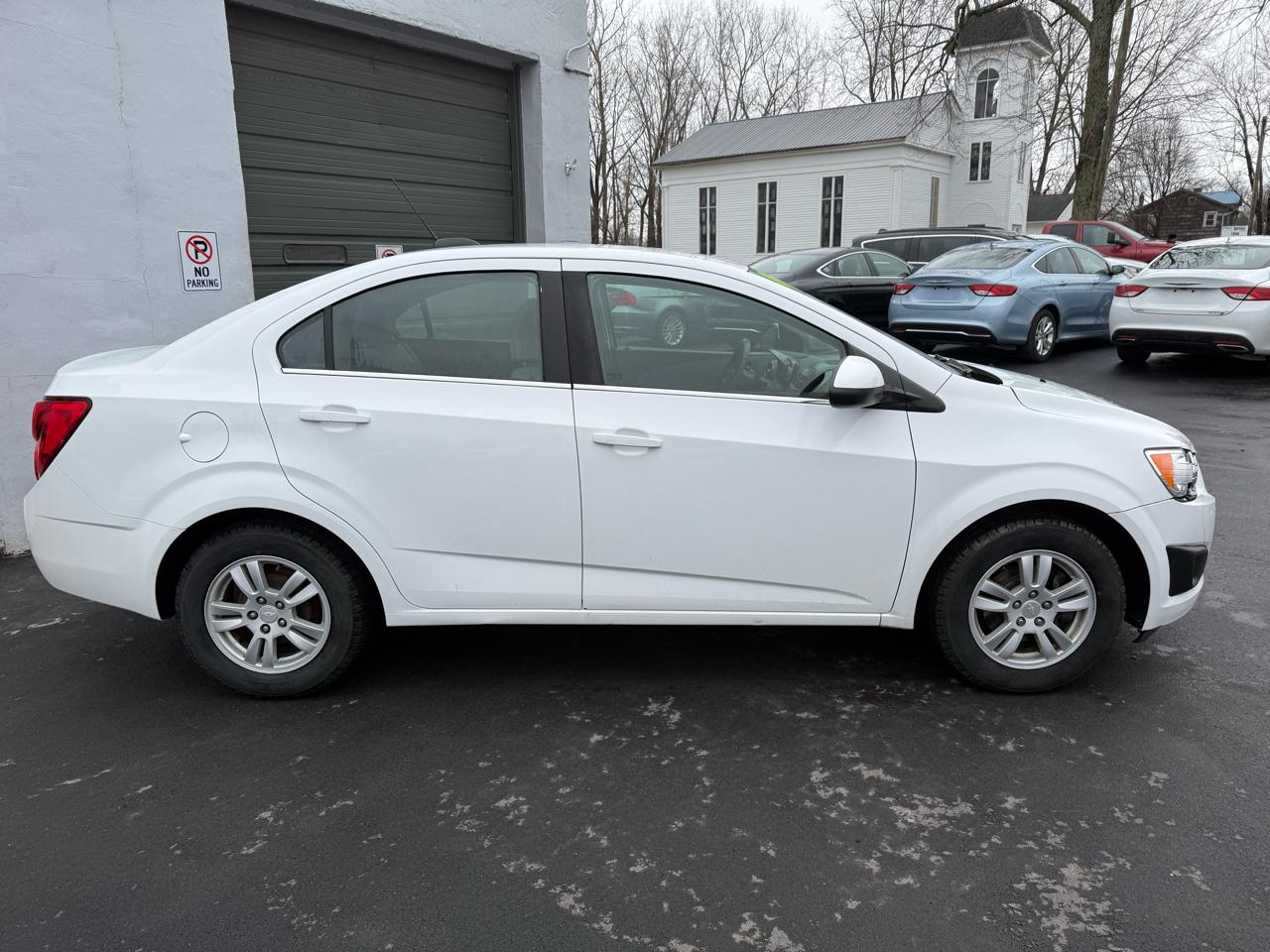 Chevrolet Sonic LT Auto Sedan 2015