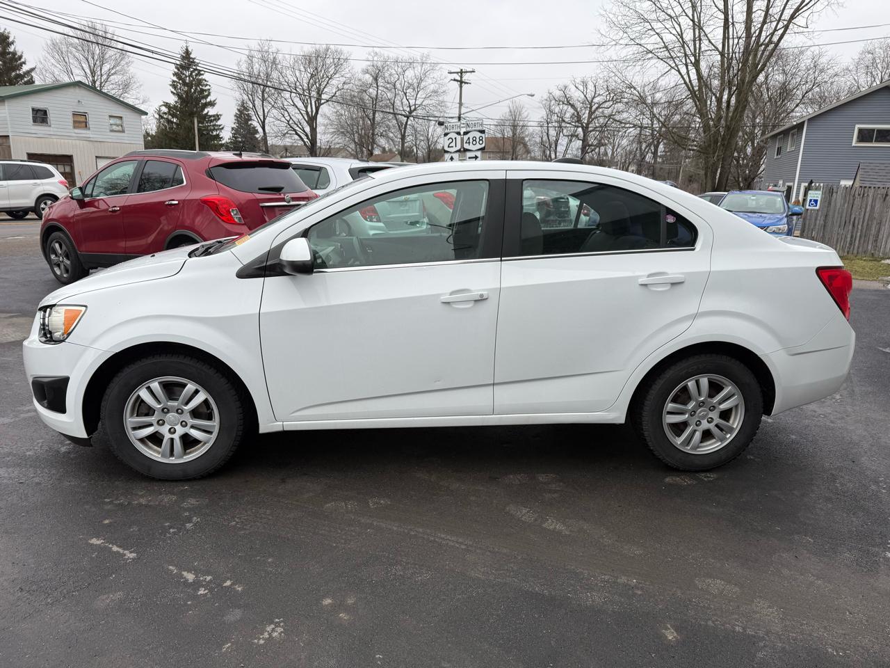 Chevrolet Sonic LT Auto Sedan 2015