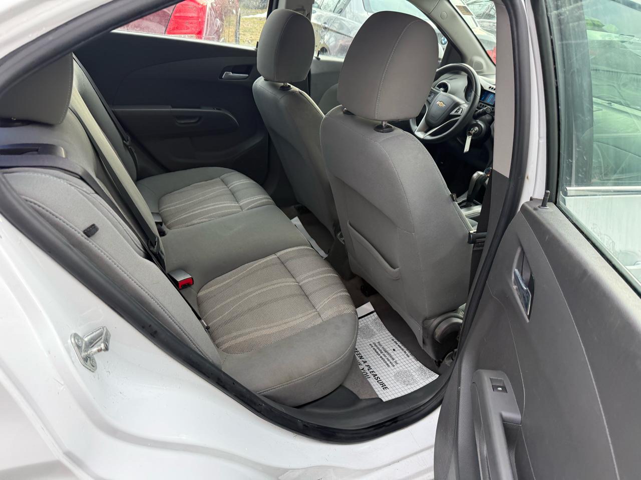 Chevrolet Sonic LT Auto Sedan 2015