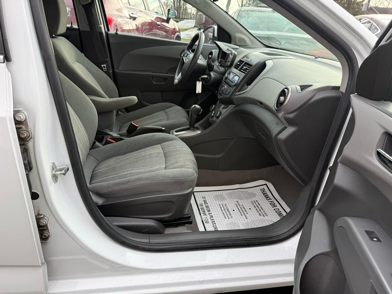 Chevrolet Sonic LT Auto Sedan 2015