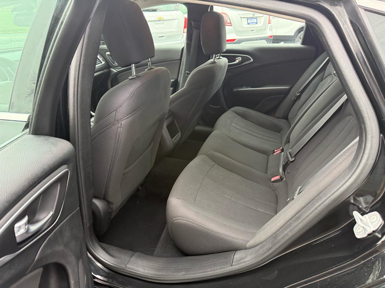 Chrysler 200 Limited 2015