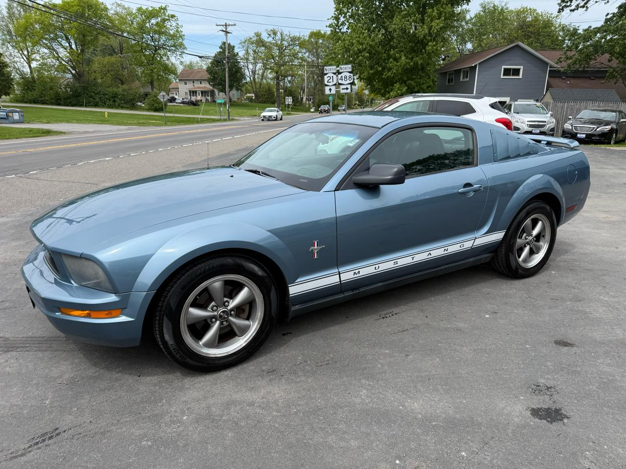 Ford Mustang V6 Standard Coupe 2006
