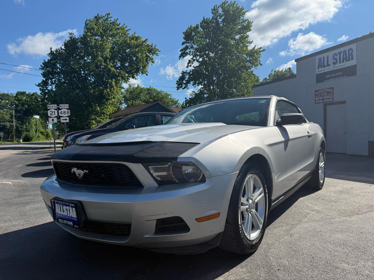 Ford Mustang V6 Convertible 2010