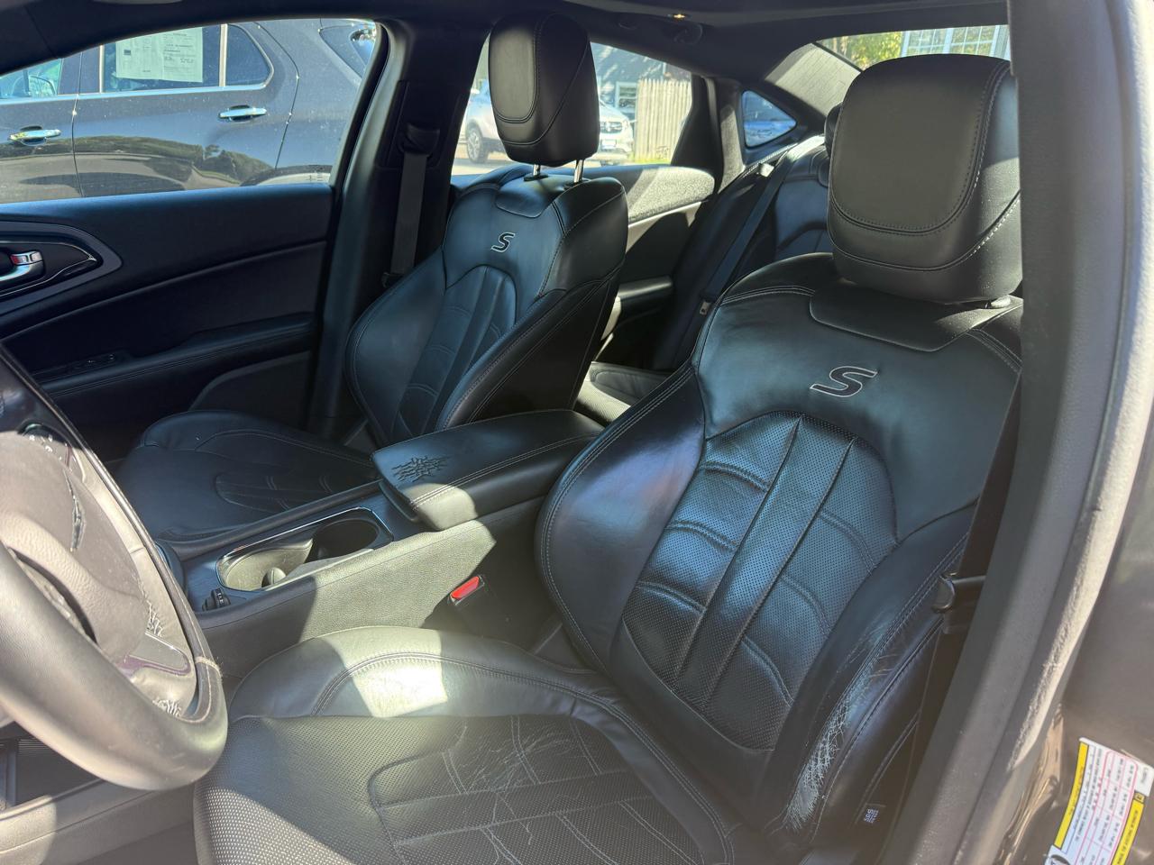 Chrysler 200 S 2015