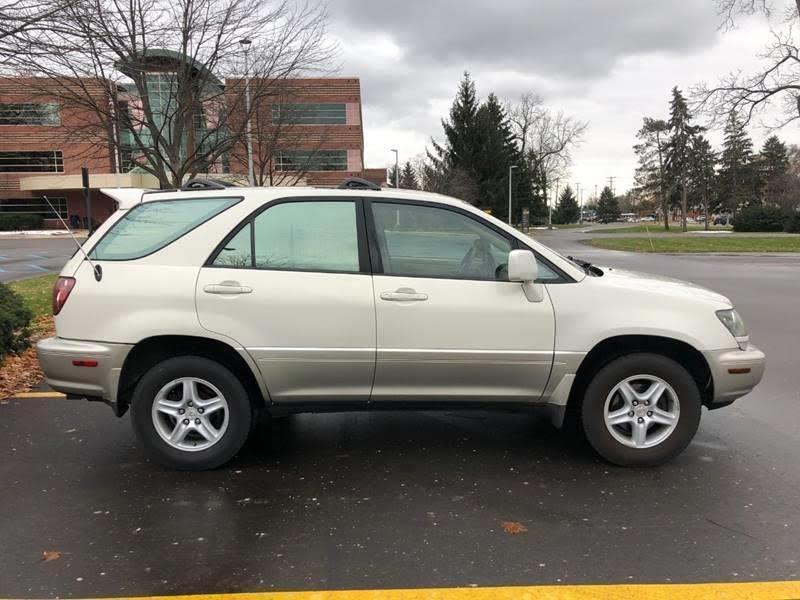 Lexus rx 300 awd