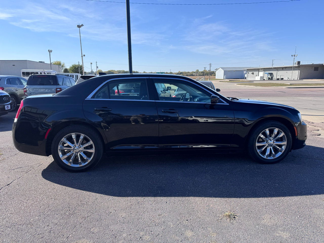 Chrysler 300 Touring L AWD 2018 Chrysler 300 Touring L AWD 2018