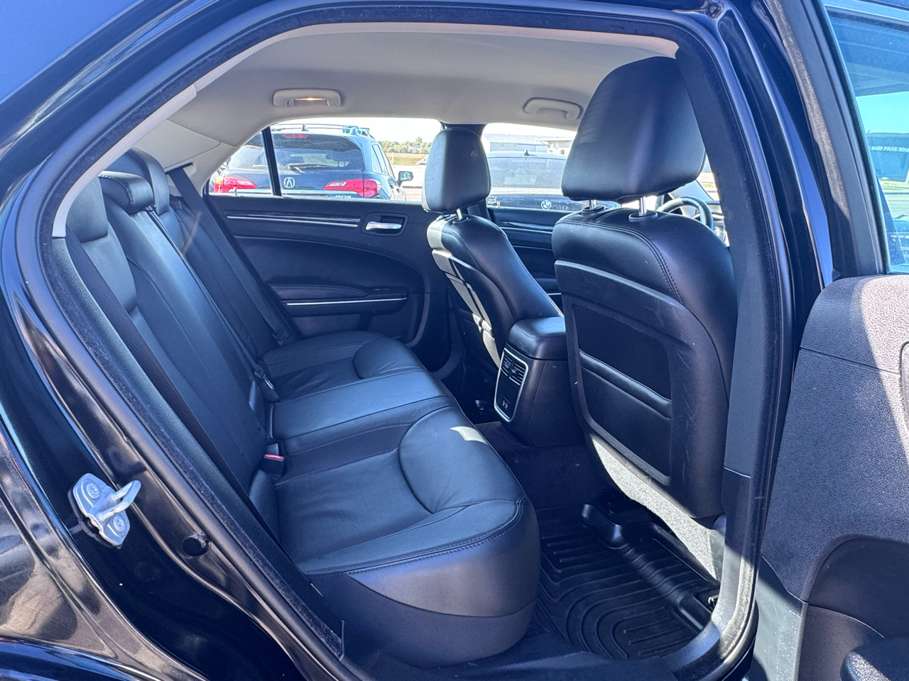 Chrysler 300 Touring L AWD 2018 Chrysler 300 Touring L AWD 2018