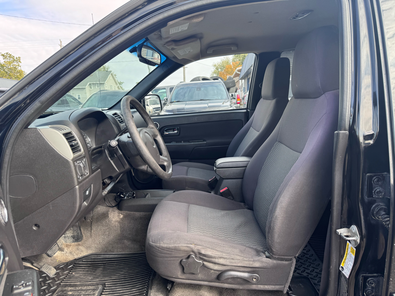 Chevrolet Colorado 4WD Crew Cab 126.0" LT w/2LT 2011 Chevrolet Colorado 4WD Crew Cab 126.0" LT w/2LT 2011