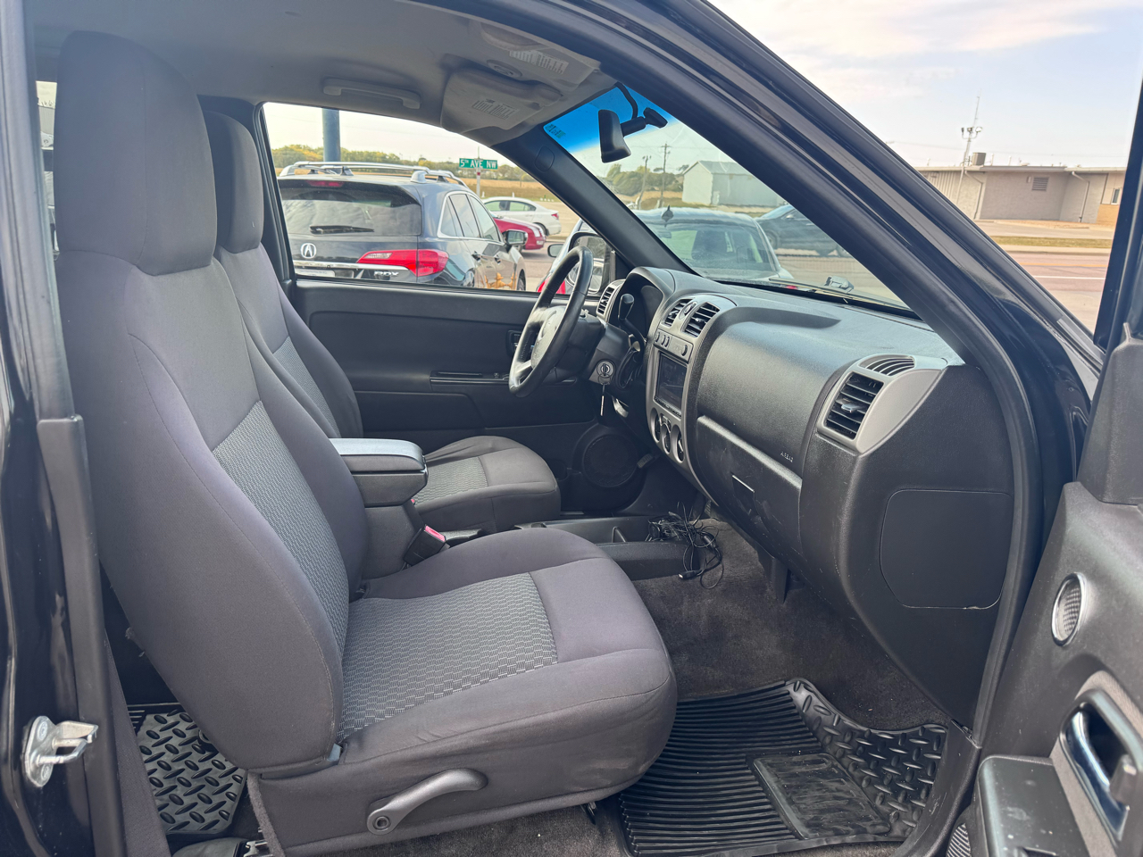Chevrolet Colorado 4WD Crew Cab 126.0" LT w/2LT 2011 Chevrolet Colorado 4WD Crew Cab 126.0" LT w/2LT 2011