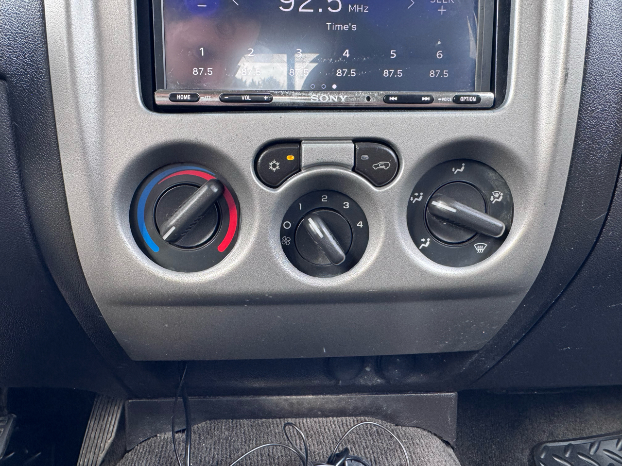 Chevrolet Colorado 4WD Crew Cab 126.0" LT w/2LT 2011 Chevrolet Colorado 4WD Crew Cab 126.0" LT w/2LT 2011