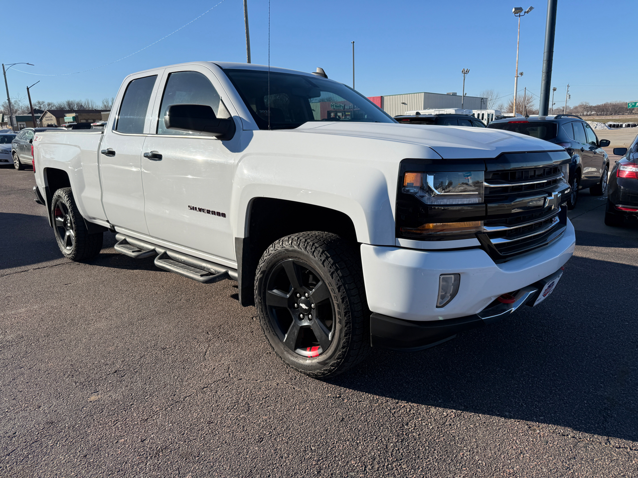 Chevrolet Silverado 1500 4WD Double Cab 143.5" LT w/2LT 2018