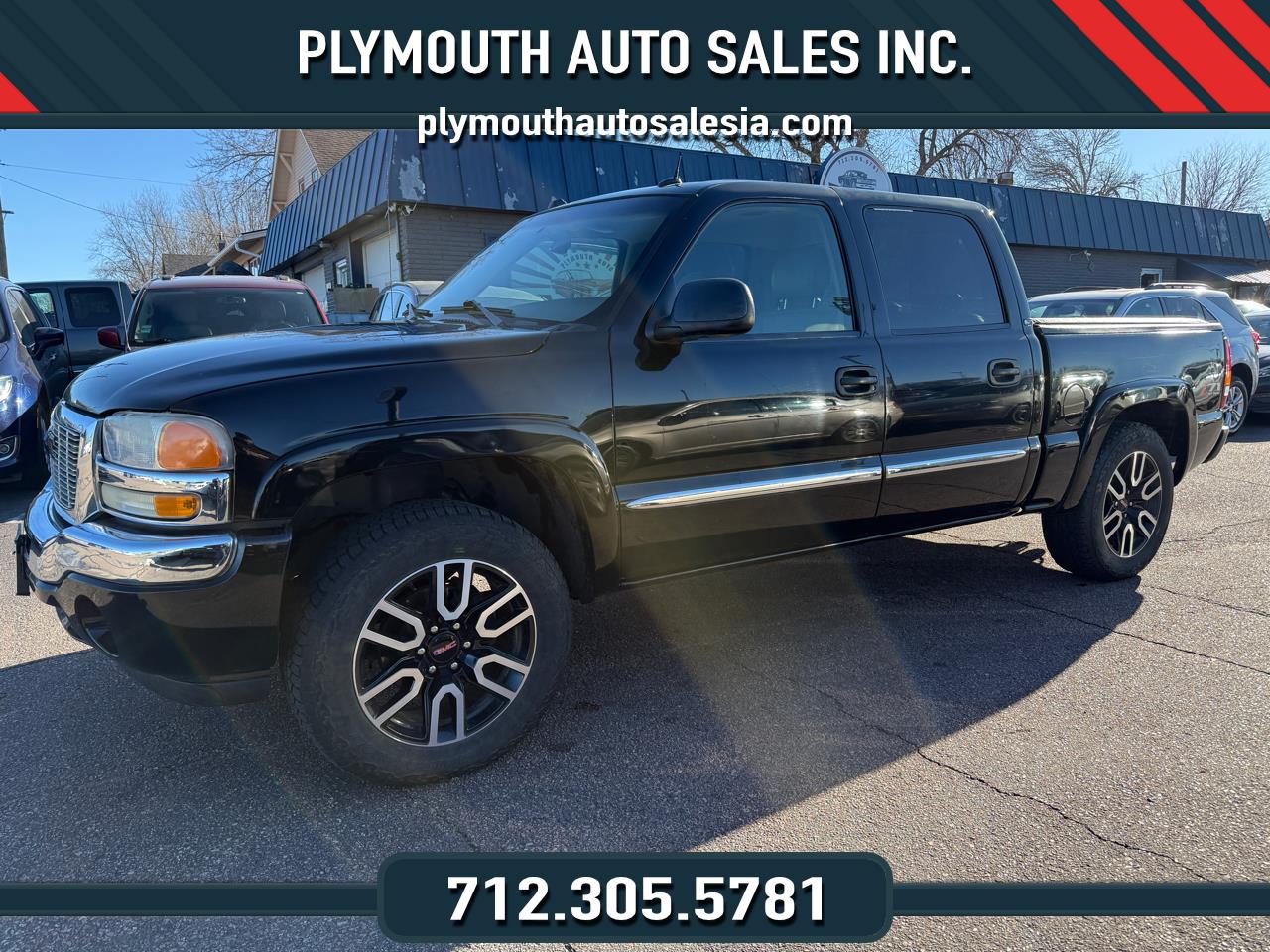 2005 GMC Sierra 1500 Crew Cab 143.5" WB 4WD SLT