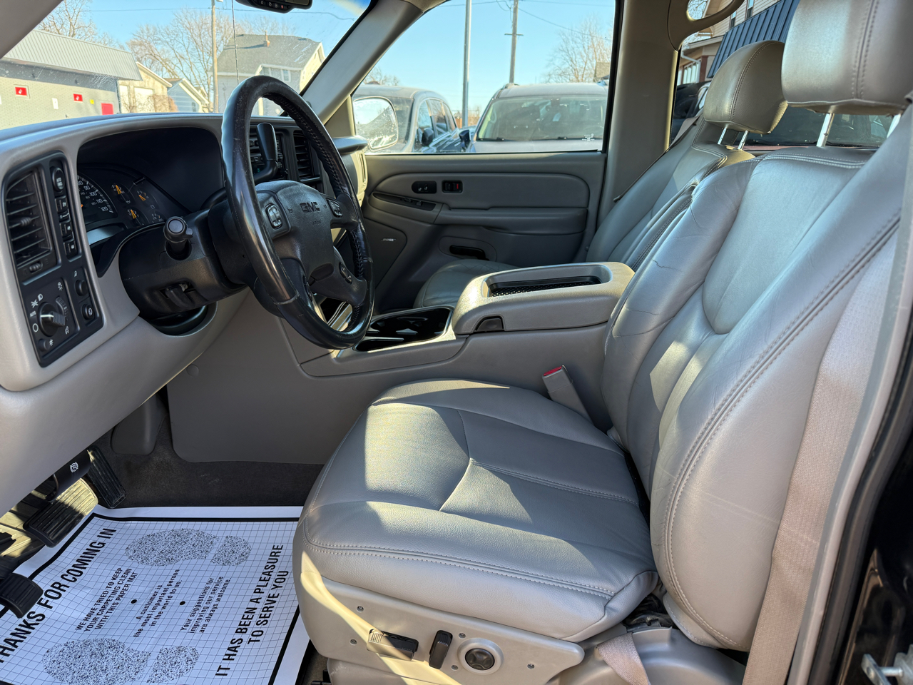 GMC Sierra 1500 Crew Cab 143.5" WB 4WD SLT 2005