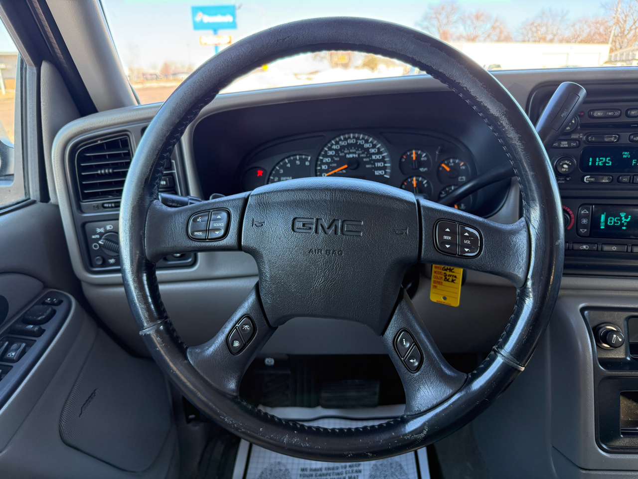 GMC Sierra 1500 Crew Cab 143.5" WB 4WD SLT 2005