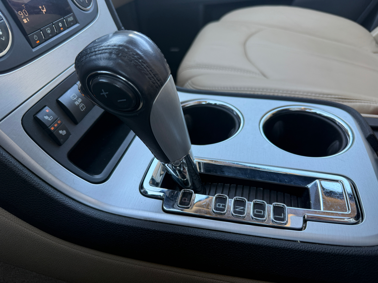 GMC Acadia AWD 4dr SLT1 2012