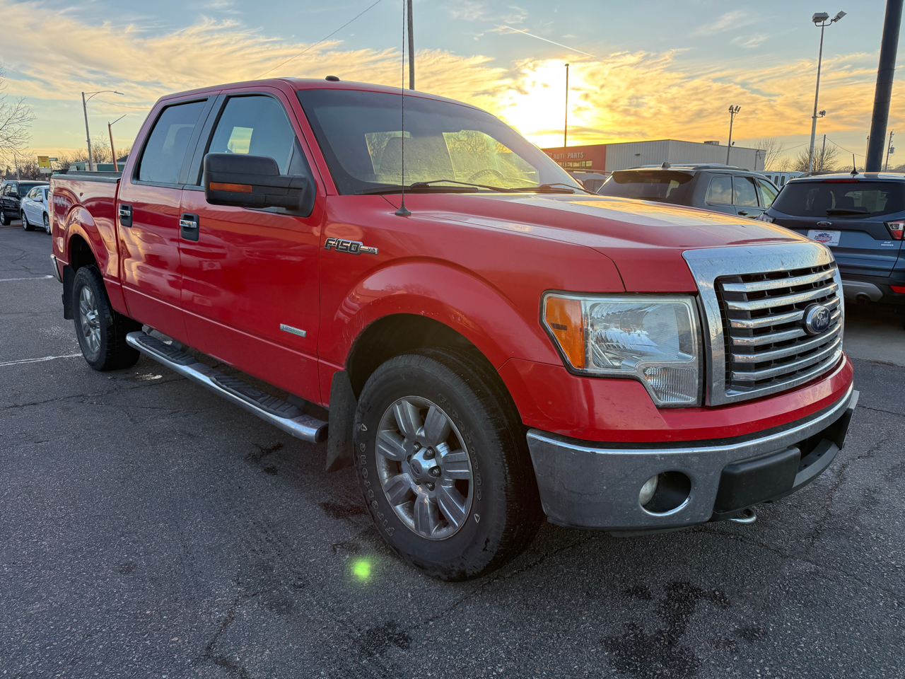 Ford F-150 4WD SuperCrew 145" XLT 2011