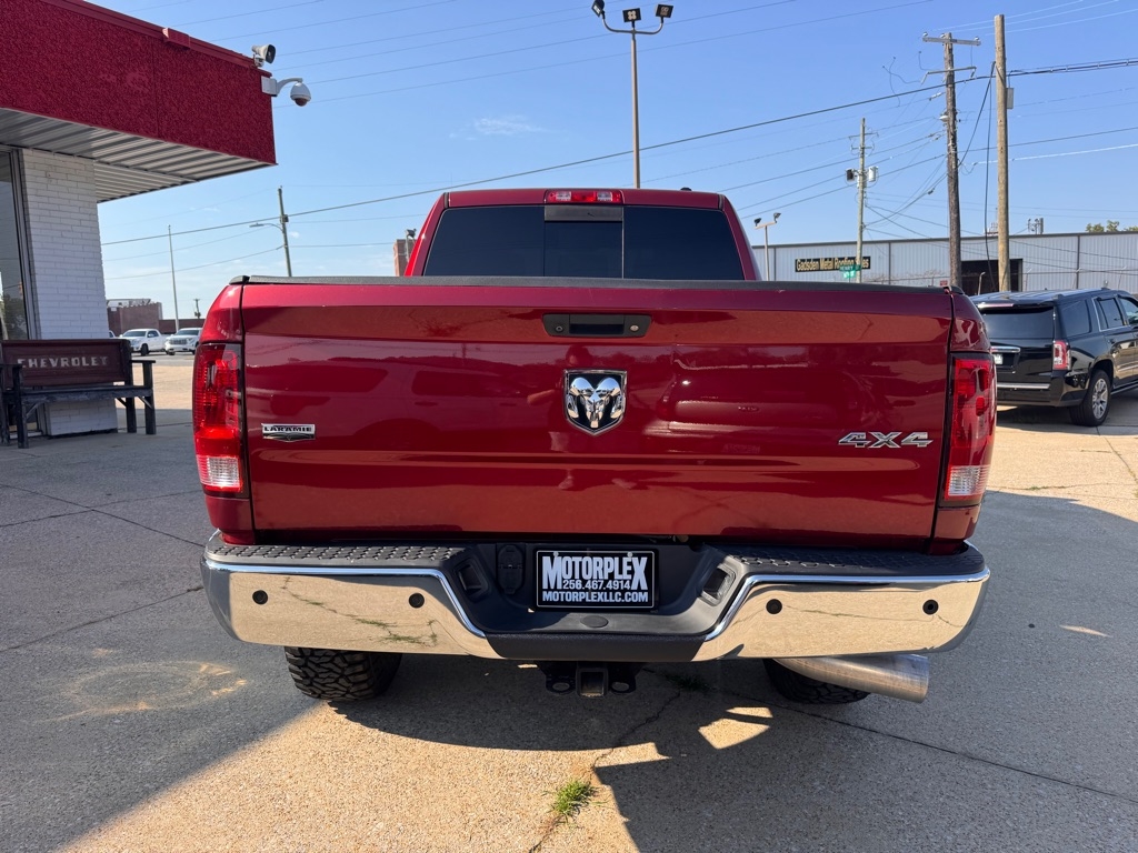 RAM 3500 Laramie Mega Cab 4WD 2011 RAM 3500 Laramie Mega Cab 4WD 2011