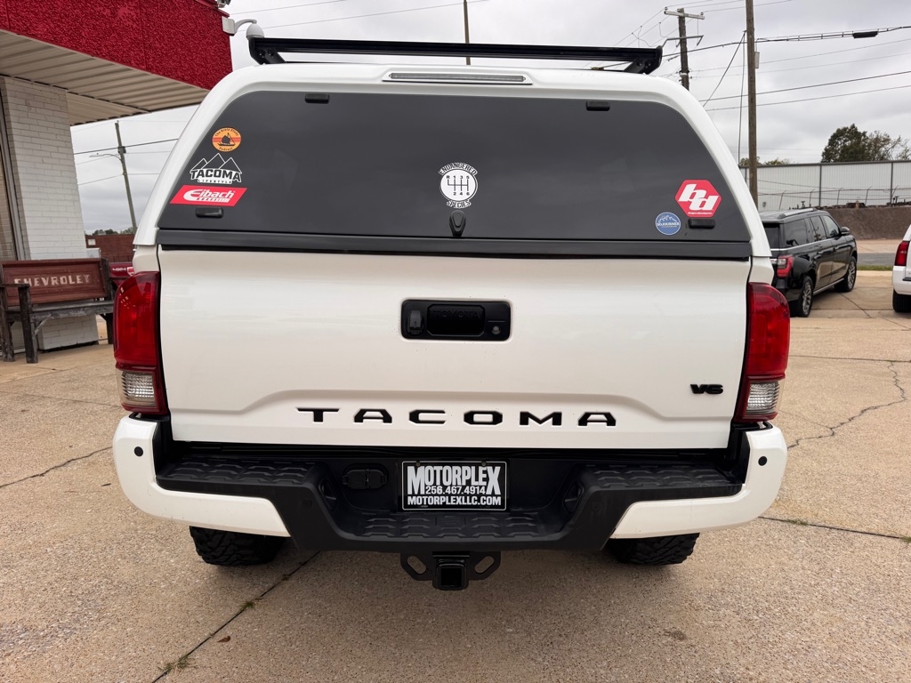 Toyota Tacoma SR5 Double Cab Long Bed V6 6AT 4WD 2018 Toyota Tacoma SR5 Double Cab Long Bed V6 6AT 4WD 2018