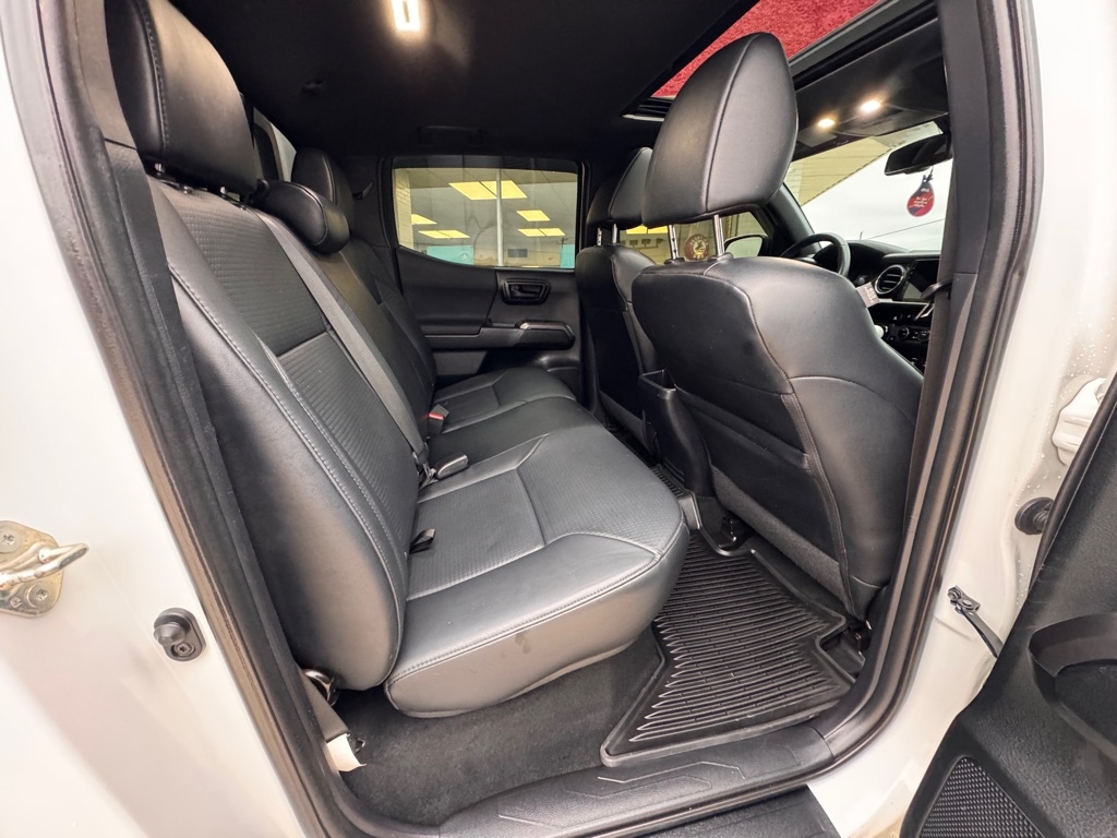 Toyota Tacoma SR5 Double Cab Long Bed V6 6AT 4WD 2018 Toyota Tacoma SR5 Double Cab Long Bed V6 6AT 4WD 2018