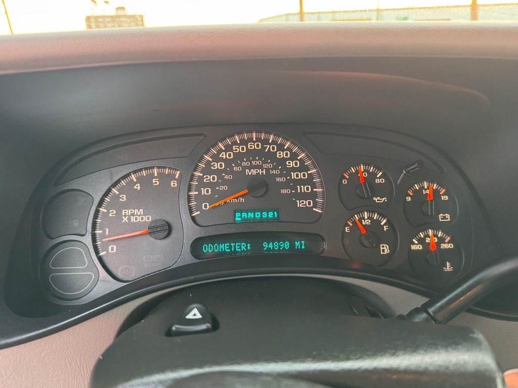 Chevrolet Silverado 1500 LS Crew Cab 2WD 2005